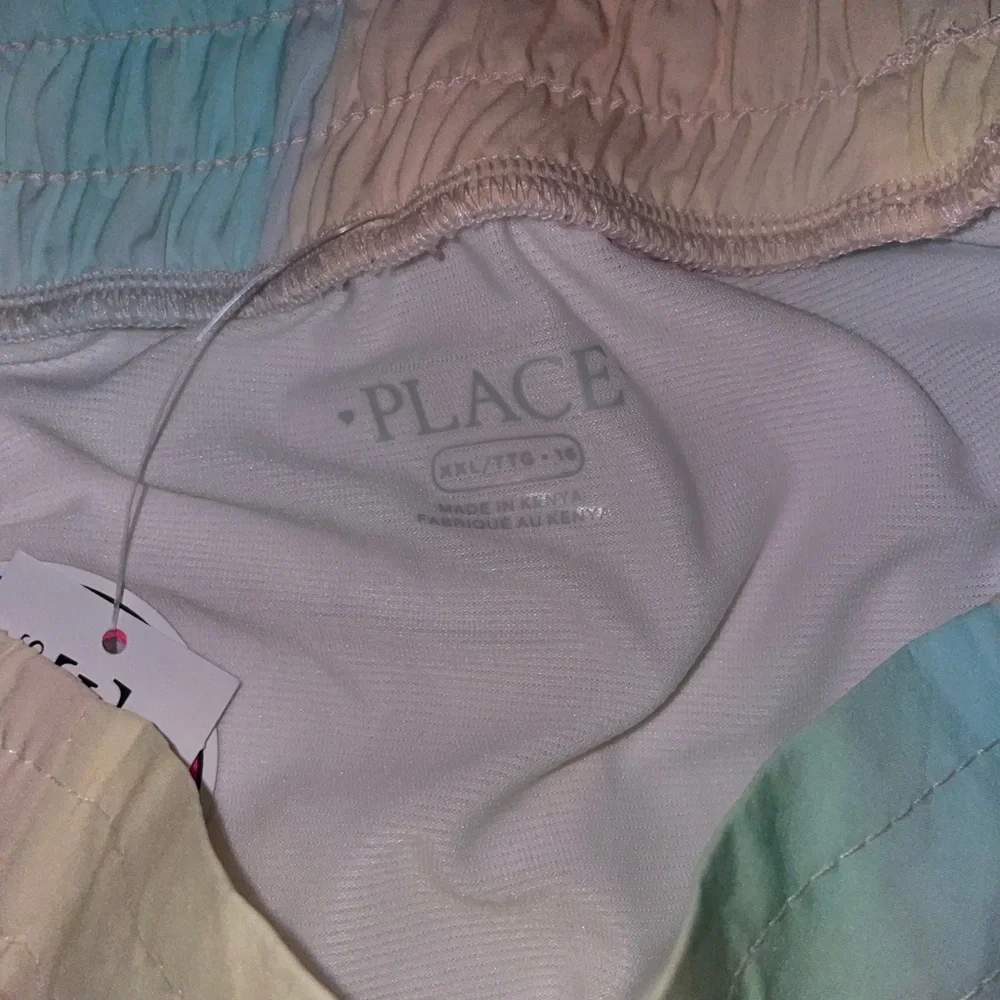 NWT The Children’s Place Girls XXL 16 Multi-Color Quick Dry Performance Shorts